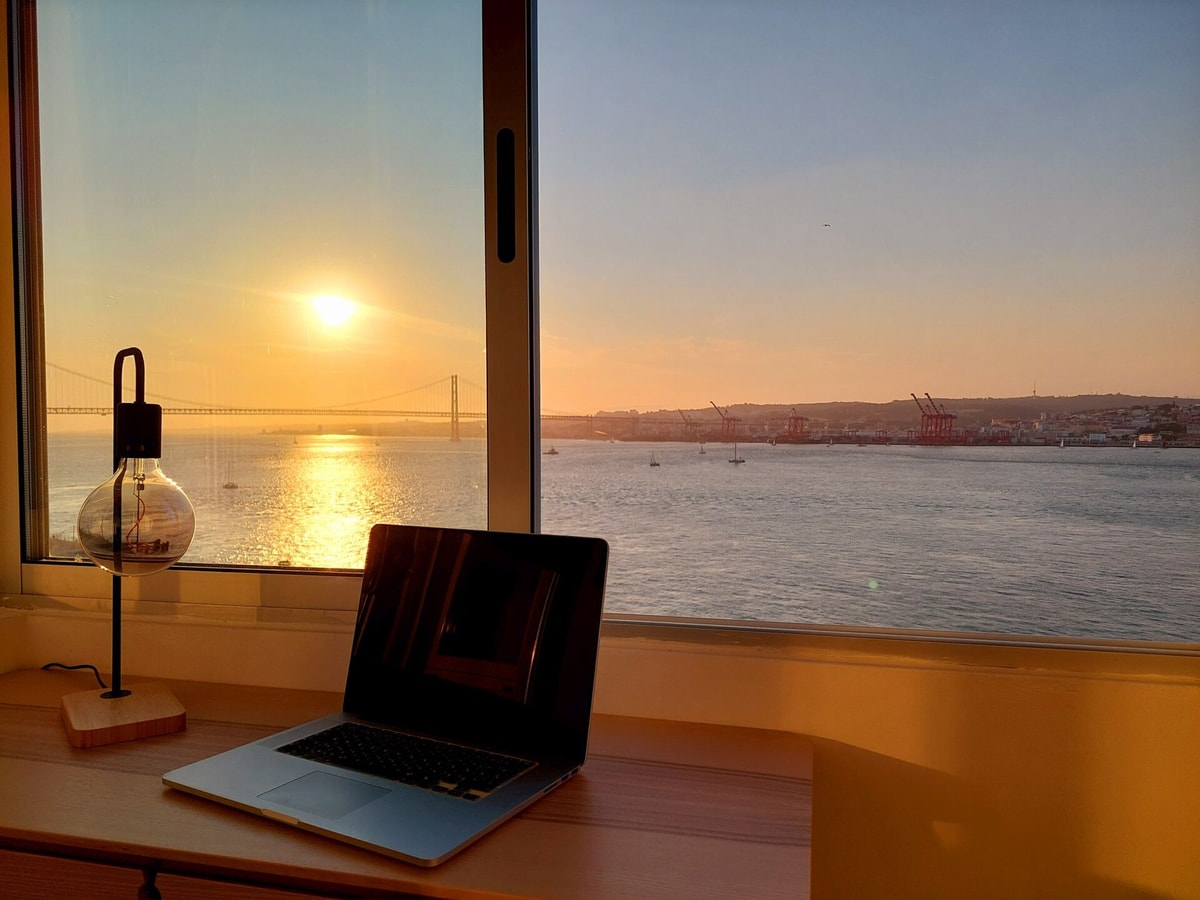 Flat in Cacilhas – Lisbon Stunning River Views gallery image 9
