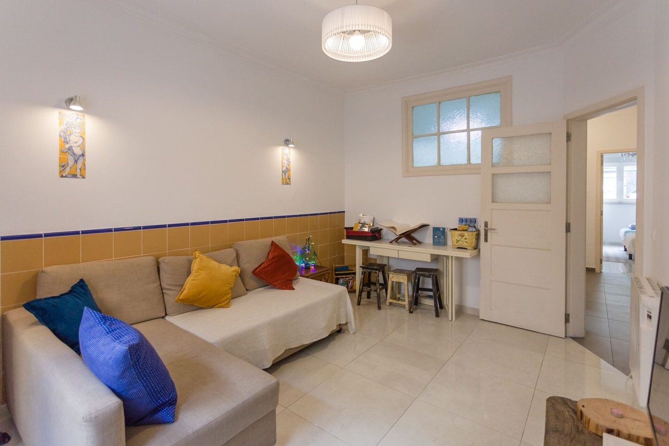 1-Bedroom Flat with Terrace, near Metro & Arena gallery image 15