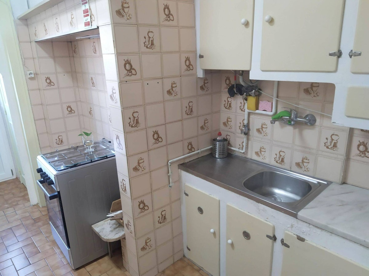 Charming flat with 2 bedrooms on Lisbon's 7th hill gallery image 22