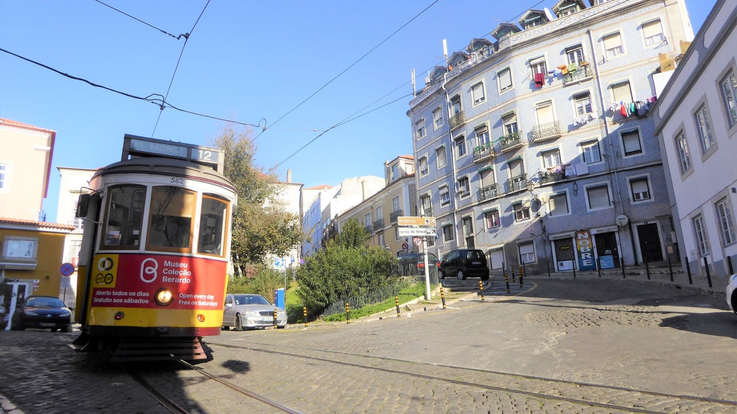 Historic house of Santo André • Lisbon's old town gallery image 82