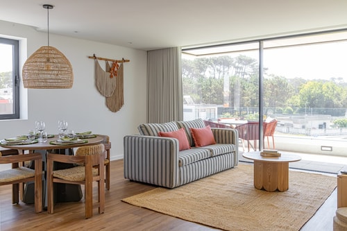 Wave 2.1 • Design & Conforto junto à Praia com AC