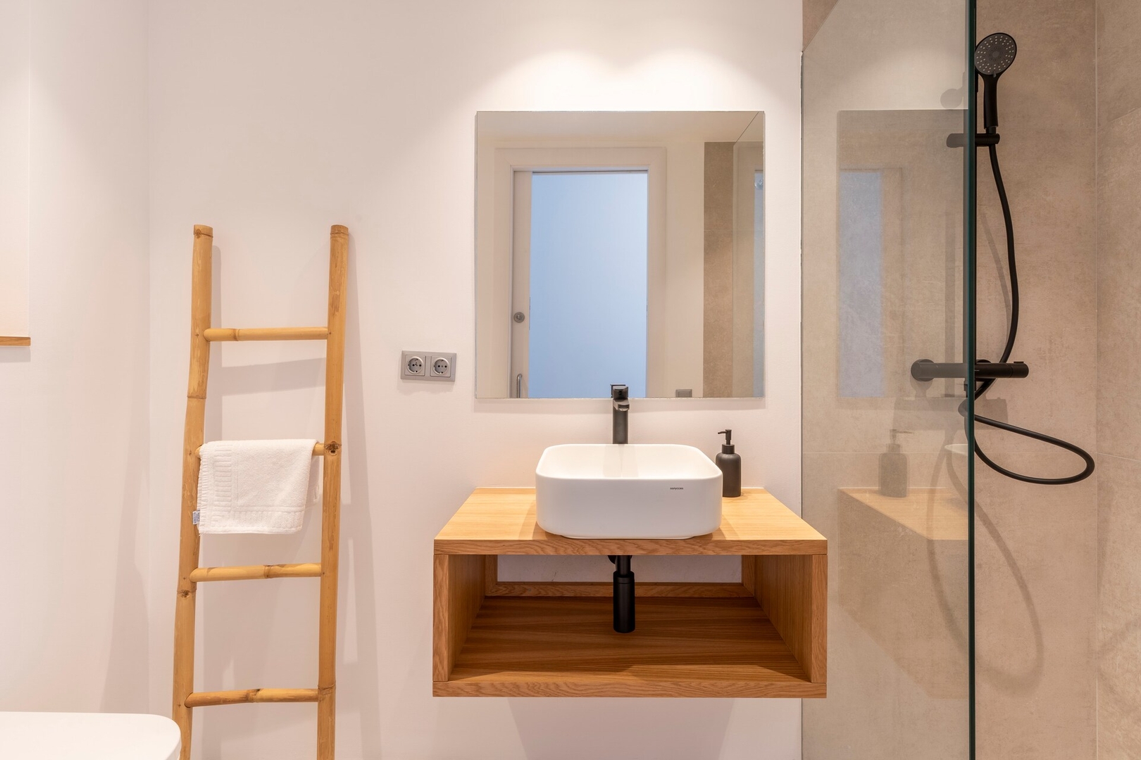 VISTA BELLA - Planta Baja con terraza y parking 14 WeHost Costa Brava