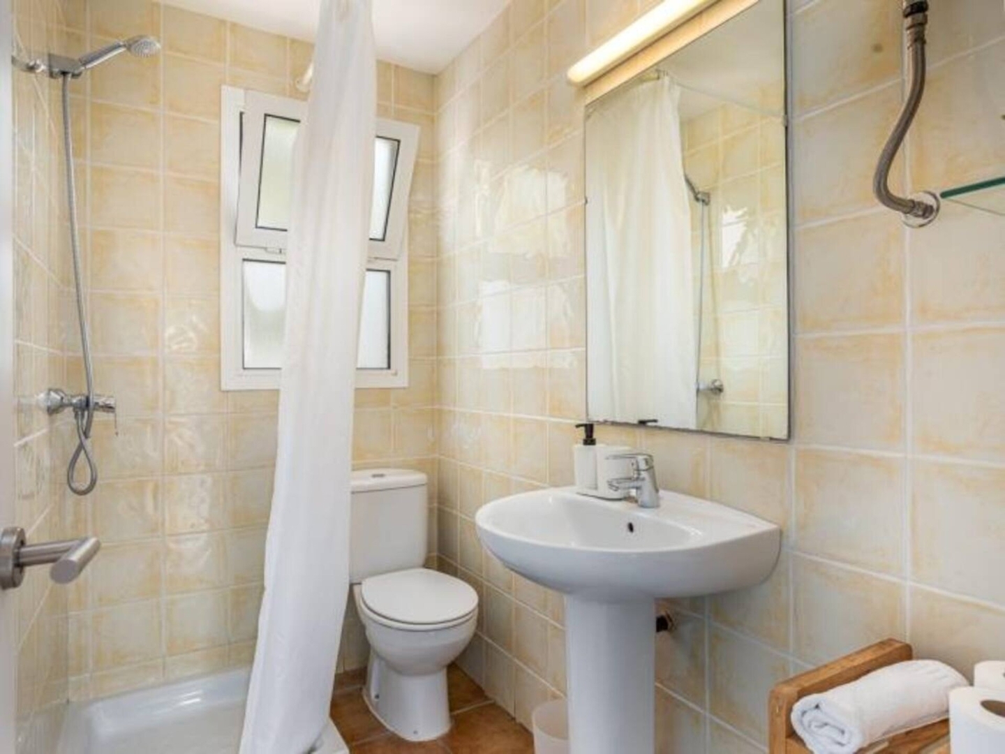 PLANTA BAJA - Casa Marea Calella 19 WeHost Costa Brava