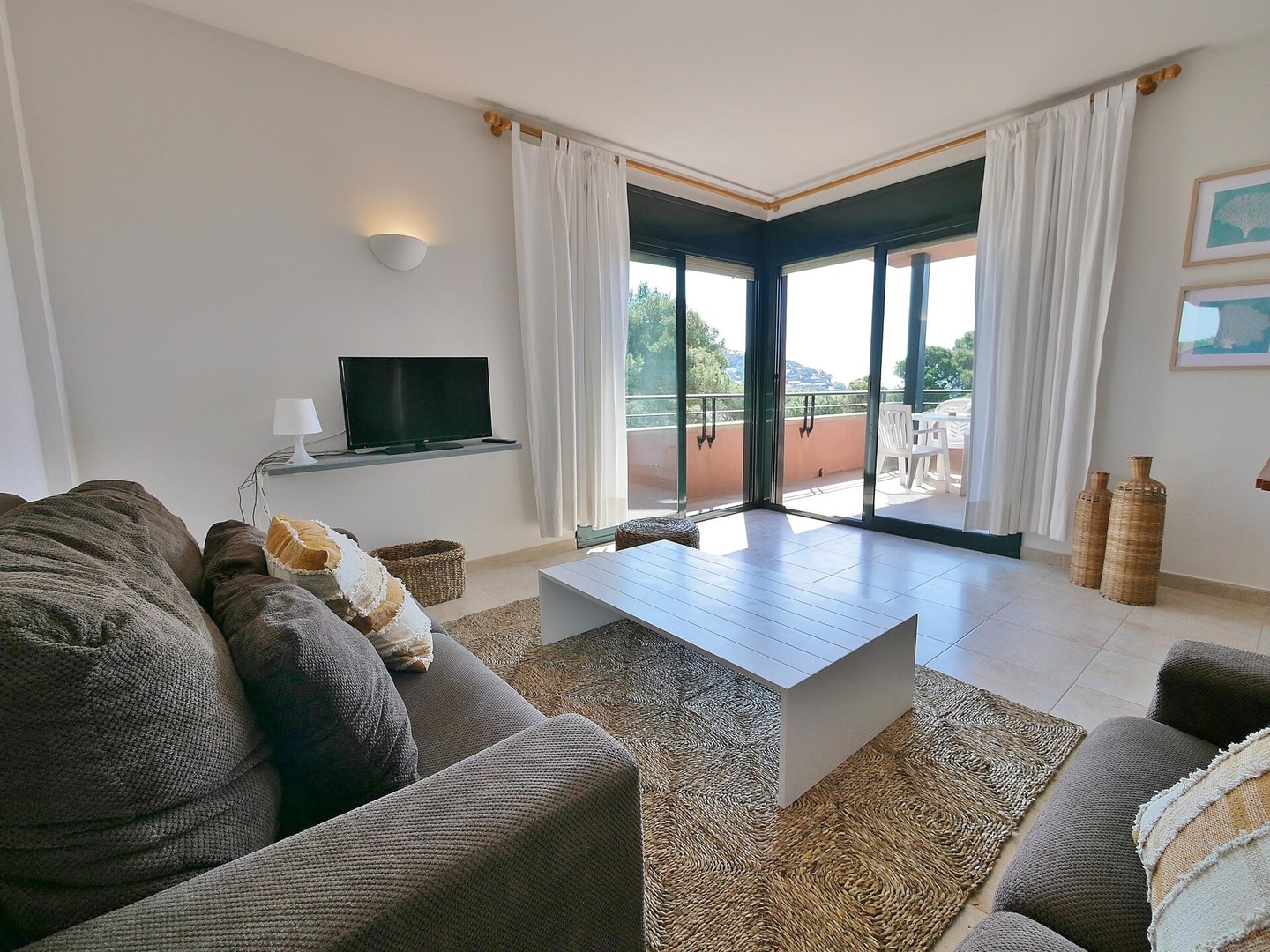 CORONDA - Apartamento con piscina en Llafranc 4 WeHost Costa Brava