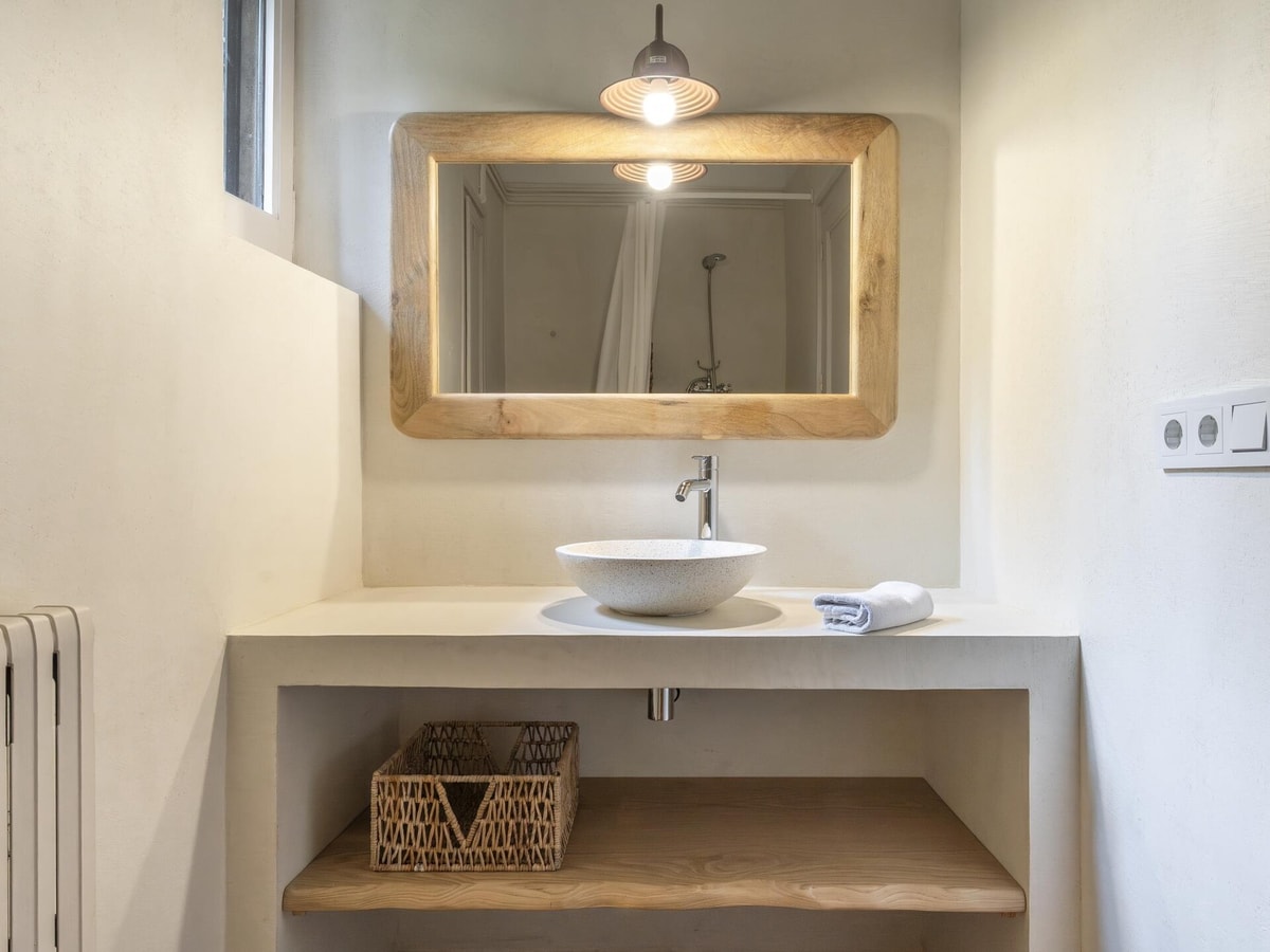 MOLÍ DE CAN BURJATS - Masía con piscina y chimenea 15 WeHost Costa Brava