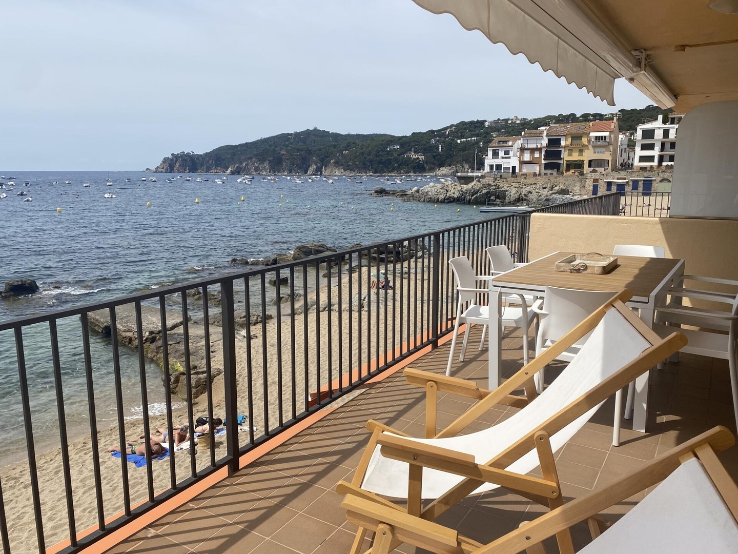 Playa Canadell Mar G - seafront with terrace 8 WeHost Costa Brava
