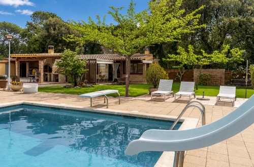 Casa rustica con piscina en Girona WeHost Costa Brava