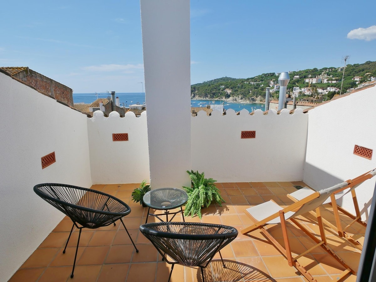 DUPLEX BALU - Apartamento con terraza y parking WeHost Costa Brava