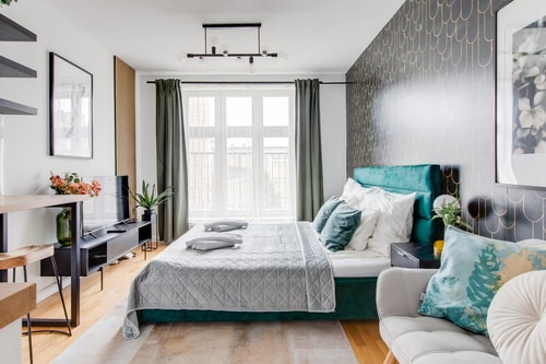 Design Gem on Ječná: Steps to Wenceslas Sq