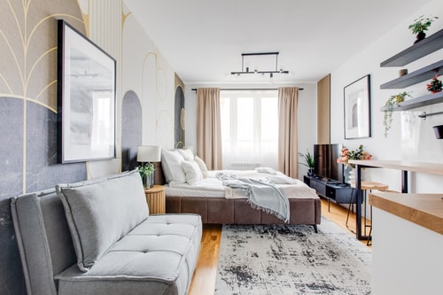 Charles Square Studio Apartment, Central + Netflix