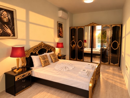 ATEA 15 | Poolside Stay Steps from Beach 10 Управление | Gmp Global Property Management