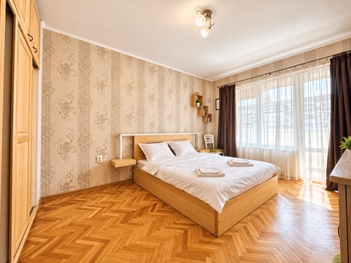 1BR Apartment Next to Grand Mall Varna 5 Управление | Gmp Global Property Management