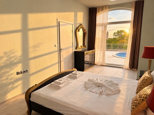 ATEA 15 | Poolside Stay Steps from Beach 8 Управление | Gmp Global Property Management