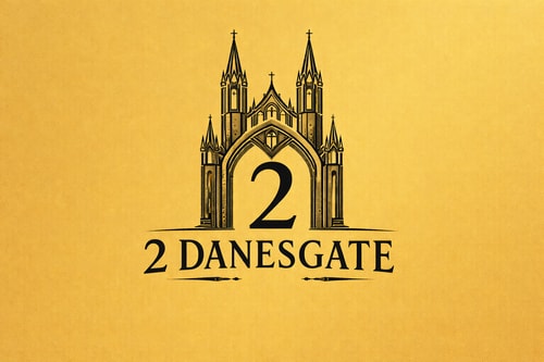 DOUBLE BED SHARED BATHROOM