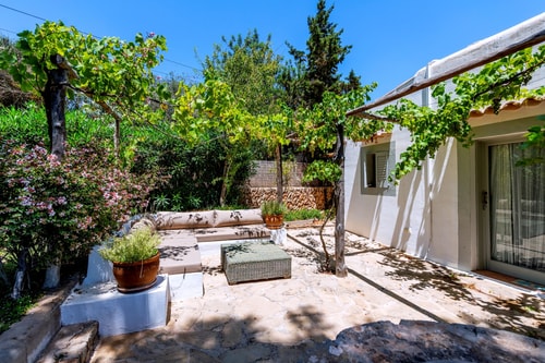 Santa Gertrudis Estate: Luxury Villa & Pool 31 Villas&Houses