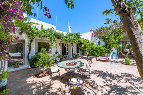 Santa Gertrudis Estate: Luxury Villa & Pool 9 Villas&Houses