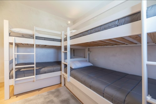 Stunning Duplex Penthouse by the Shore 4 Villas&Houses