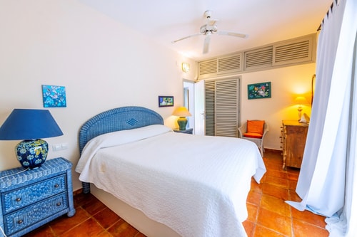 Santa Gertrudis Estate: Luxury Villa & Pool 16 Villas&Houses