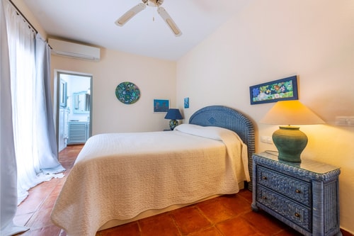 Santa Gertrudis Estate: Luxury Villa & Pool 18 Villas&Houses