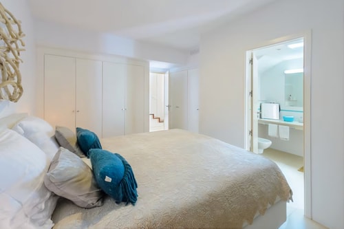 Can Pep Simó: Villa 350 m² con Vistas y Piscina 9 Villas&Houses