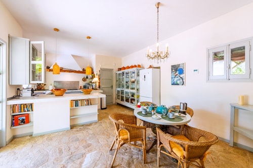 Santa Gertrudis Estate: Luxury Villa & Pool 13 Villas&Houses