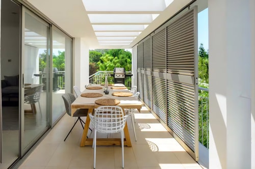 Can Pep Simó: Villa 350 m² con Vistas y Piscina 4 Villas&Houses