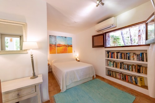 Santa Gertrudis Estate: Luxury Villa & Pool 21 Villas&Houses