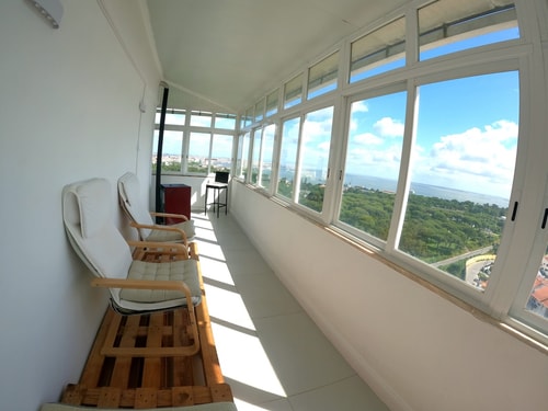 Almada, T1 + 1 Renovado, Laranjeiro, Lisboa