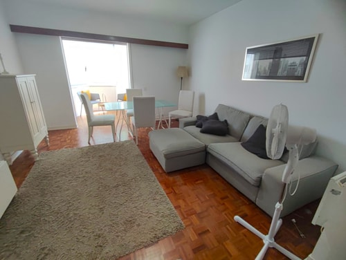 Carcavelos, Cozy 3 bedroom apartment in Cascais