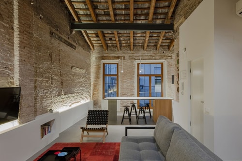 Local flavors and authentic dining moments in Valencia