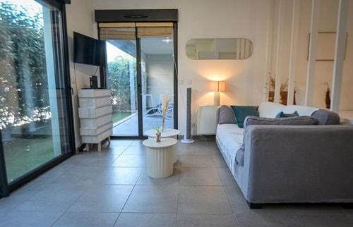 Xena - Studio avec terrasse Aspretto - by Tgb