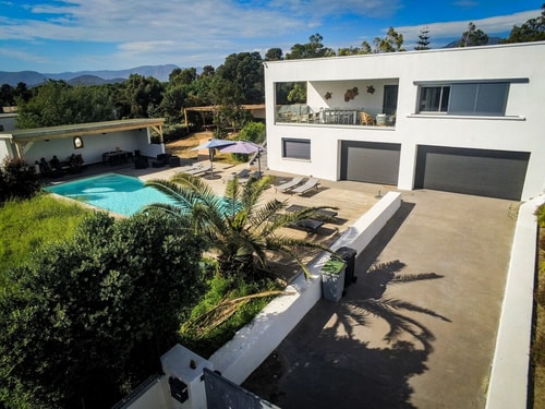 Sasha - Villa piscine chauffée - cœur de Porticcio