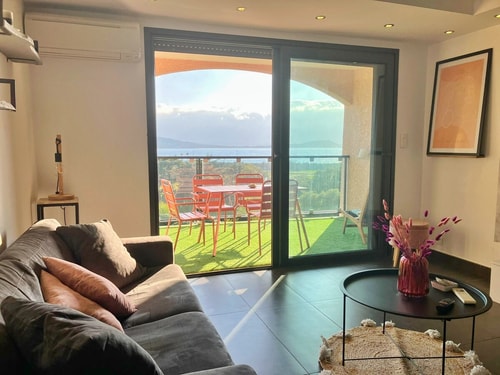 Nadia - Terrasse  vue mer, Clim, calme - by TGB