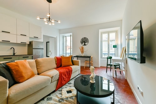 Flavie - T2 en Hypercentre Cosy Moderne - by TGB