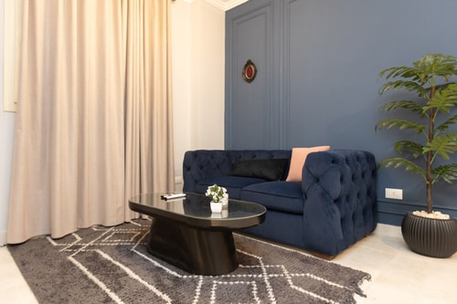 Navy Nest 2BR Apt, Lotus, By Travelholic