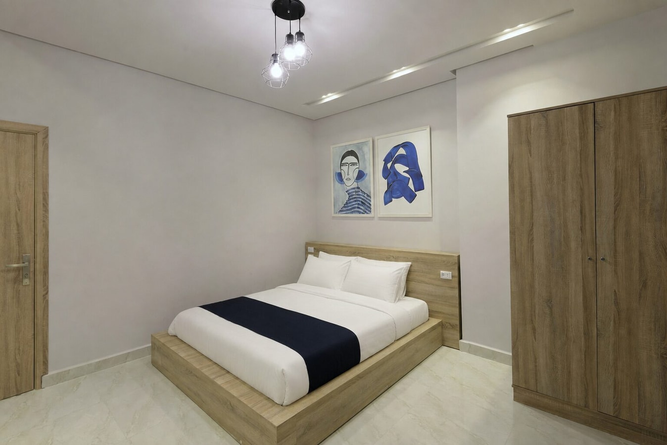 Blue & White 2BR Apt for 5, 2 Baths — photo 10 of 16