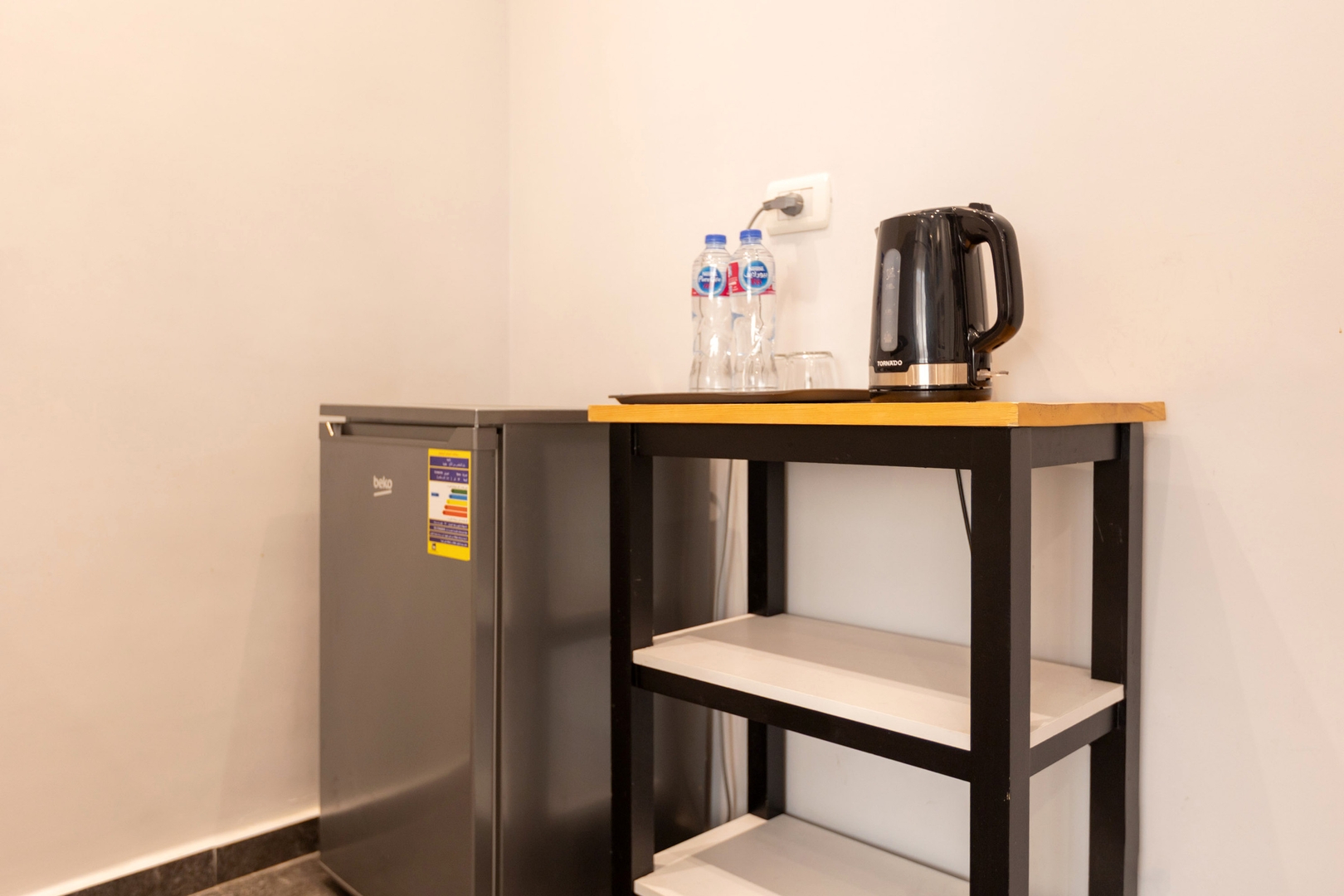 Compact Studio with Queen Bed near AUC — photo 7 of 15