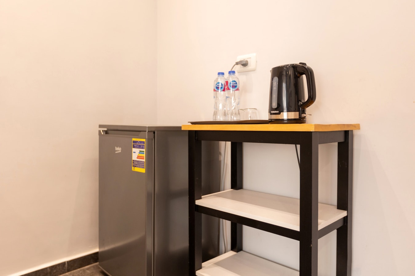 Compact Studio with Queen Bed near AUC — photo 7 of 15