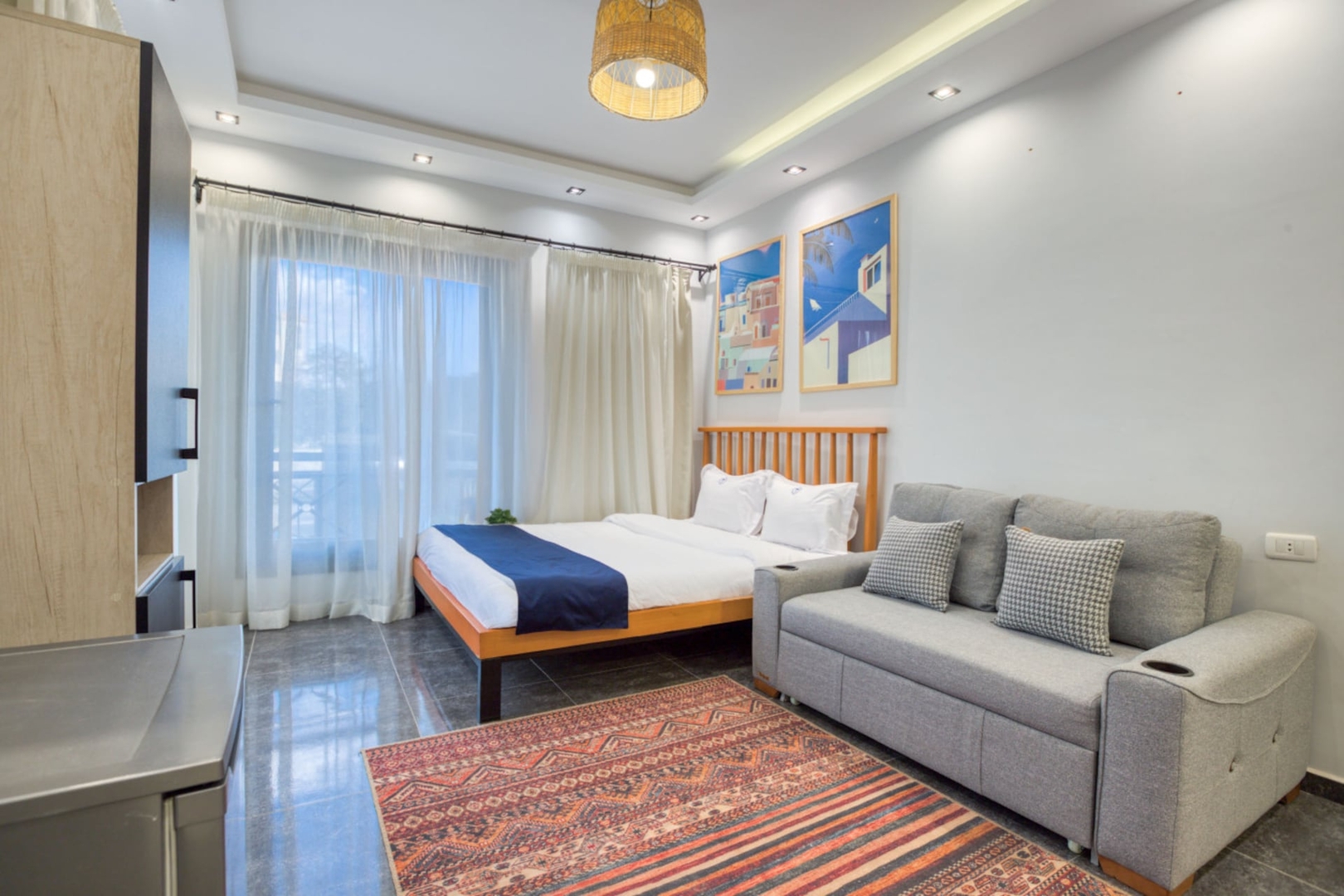 Travelholic home