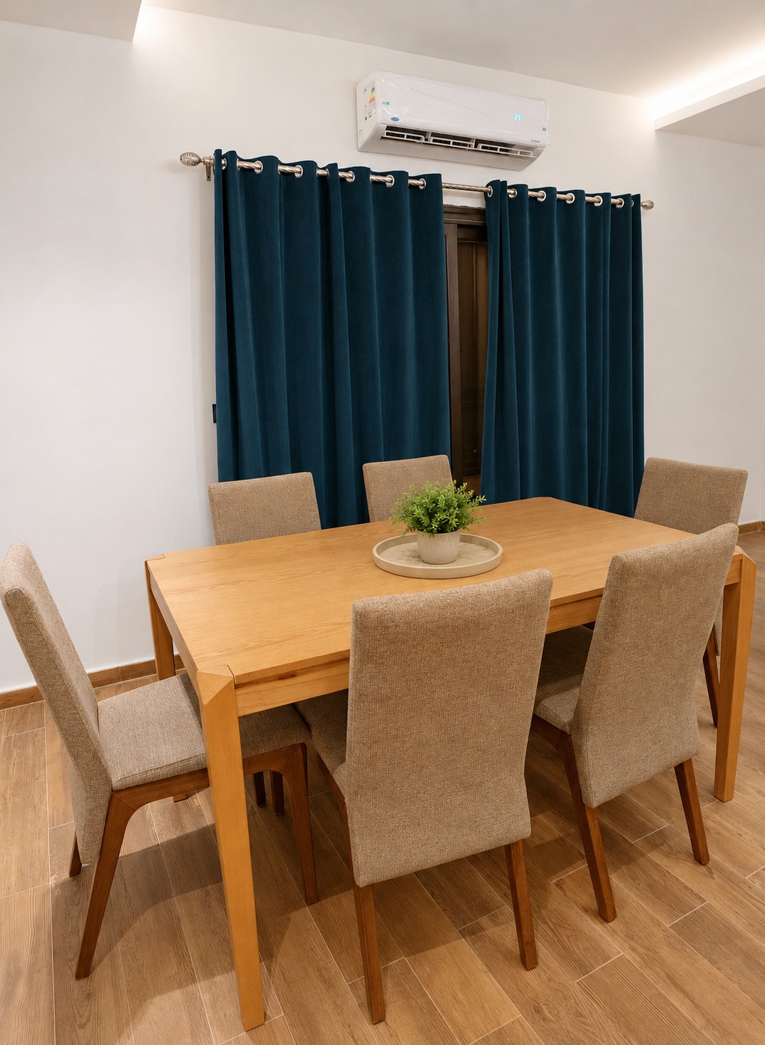 Standard 1BR Apt with Balcony near CFC, Cairo — photo 6 of 23