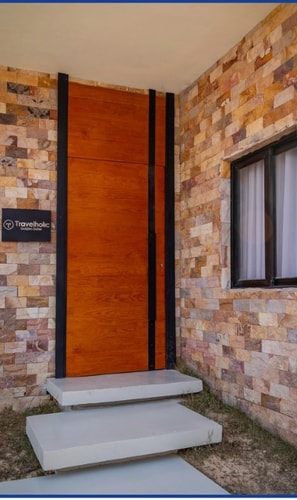 Family 2BR Apt W/ Terrace, Mokattam