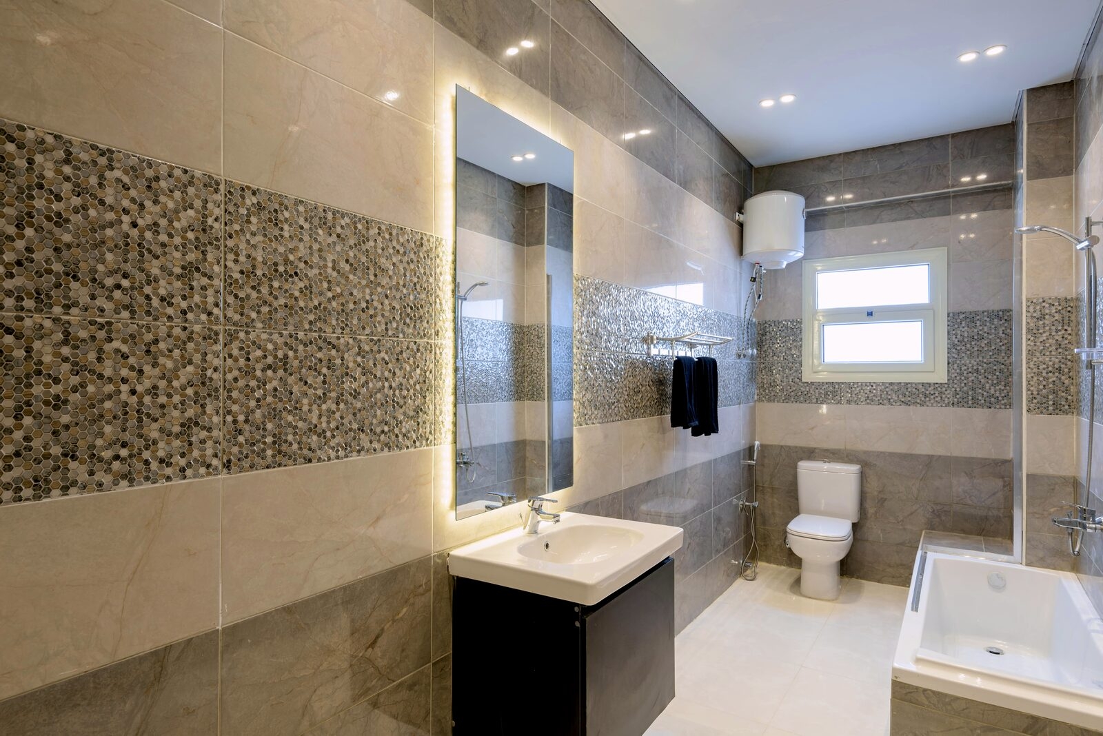 Greenish 1BR Apt on 90th Street — photo 12 of 15