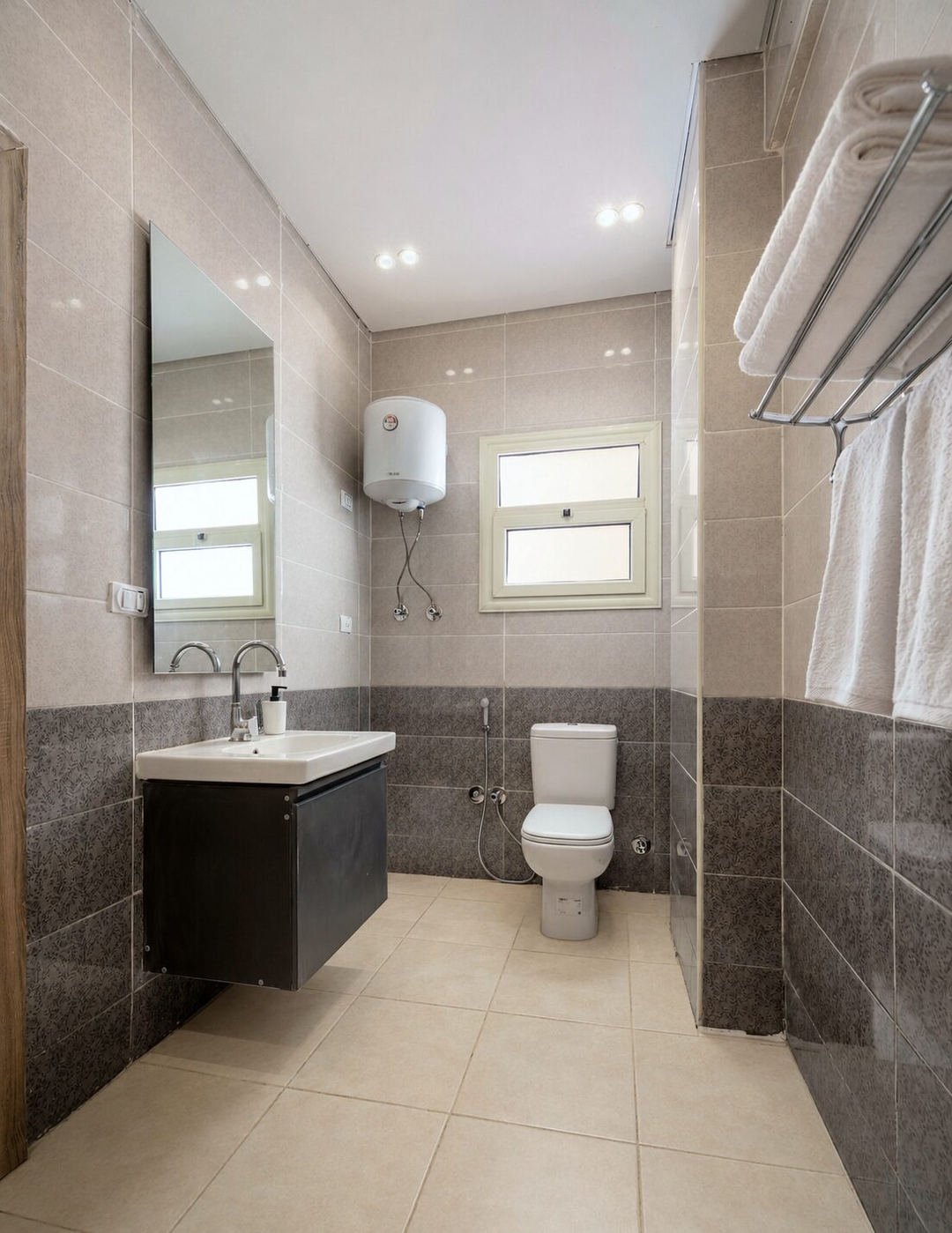 Boho Garden 2BR Apartment on 90th Street — photo 14 of 17
