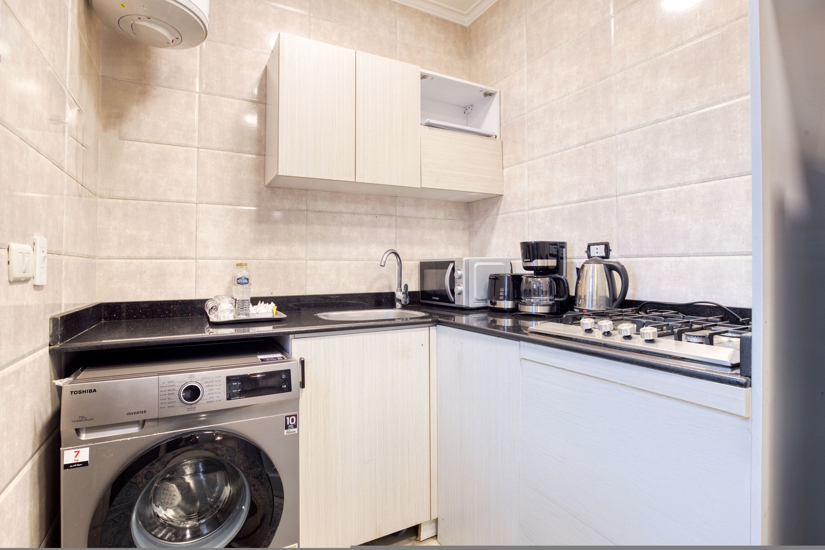 Spacious 3BR Apt for 7 near AUC — photo 9 of 15