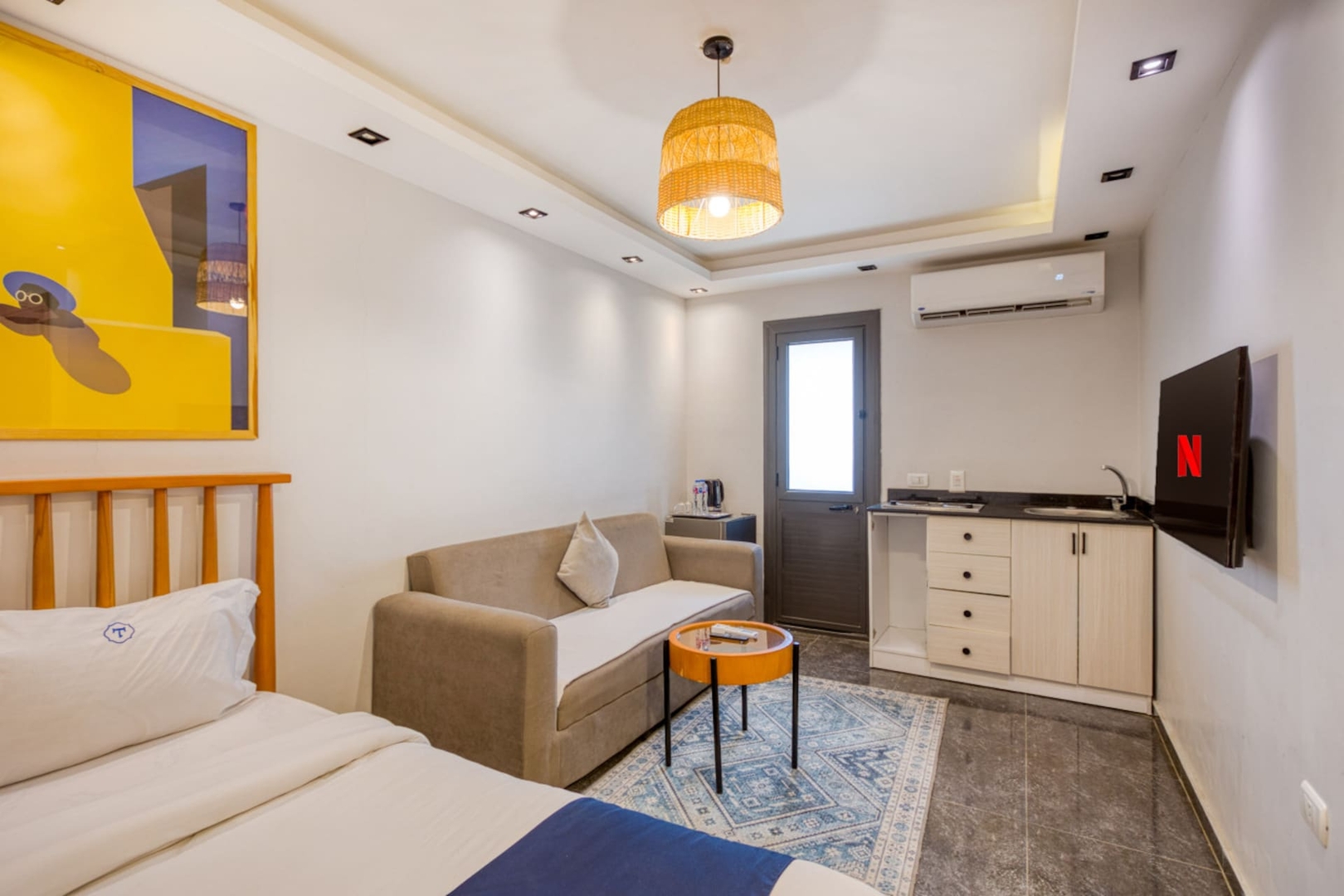 Travelholic home