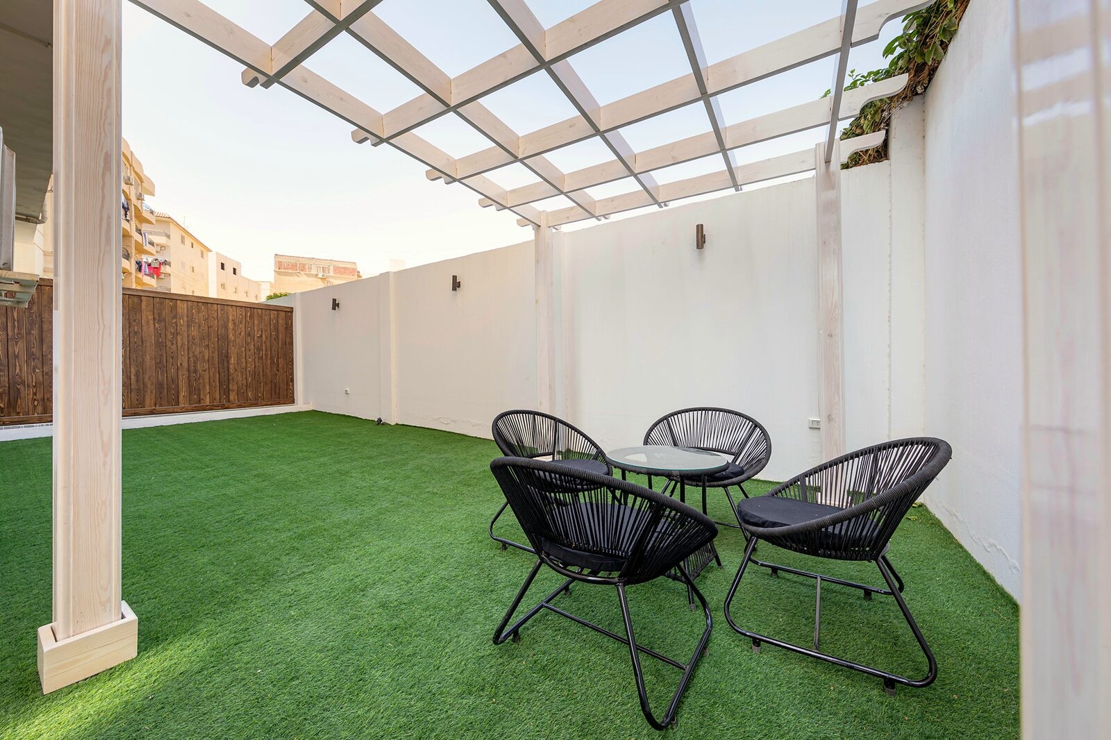Breeze Garden 2BR Apartment on 90th Street — photo 6 of 17