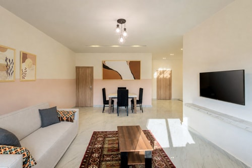 Terra Cotta 2BR Apt for 5 with Balcony, New Cairo