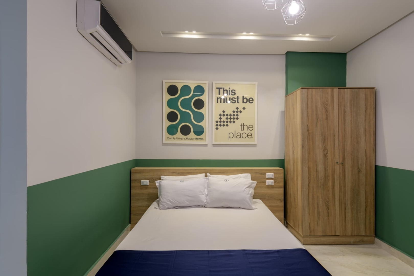 Travelholic home