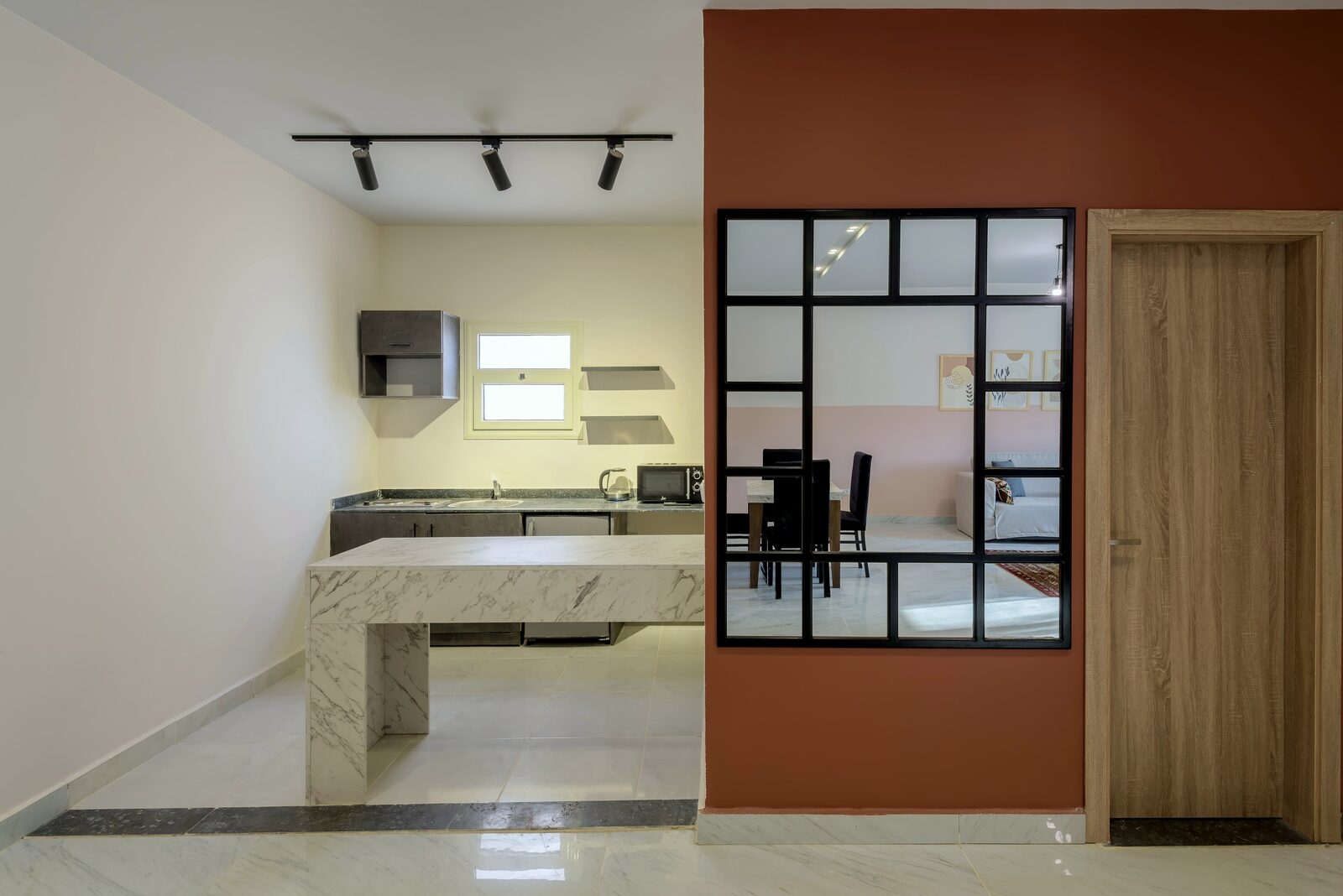 Terra Cotta 2BR Apt for 5 with Balcony — photo 4 of 22