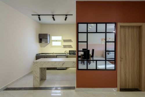 Terra Cotta 2BR Apt for 5 with Balcony — photo 4 of 22